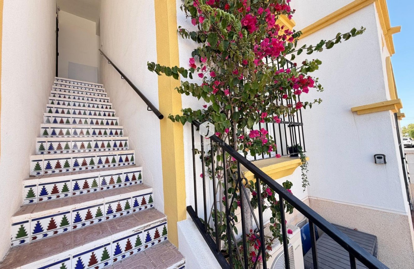 Resale - Apartment / flat -
San Miguel de Salinas - Blue Lagoon - Galán