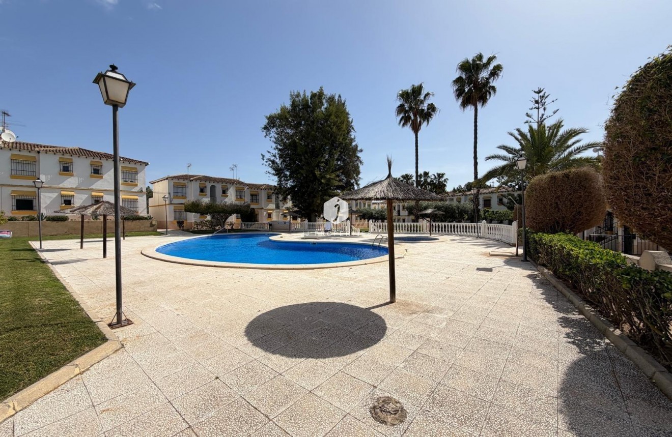 Resale - Apartment / flat -
San Miguel de Salinas - Blue Lagoon - Galán