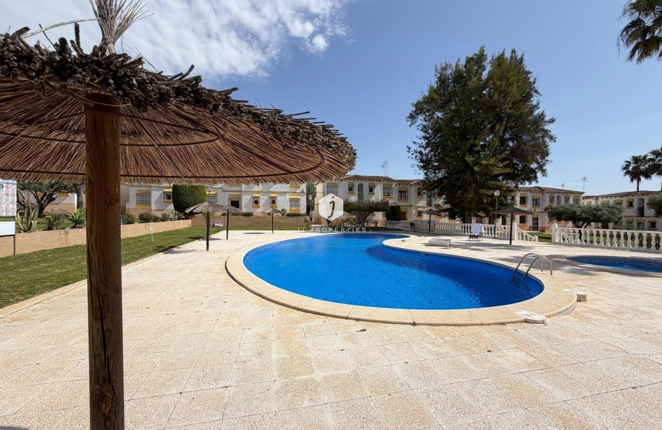 Resale - Apartment / flat -
San Miguel de Salinas - Blue Lagoon - Galán