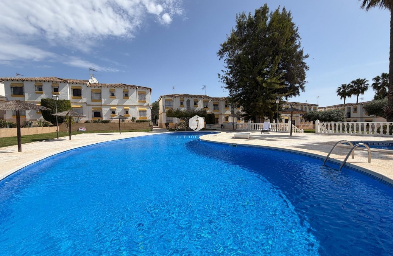 Resale - Apartment / flat -
San Miguel de Salinas - Blue Lagoon - Galán