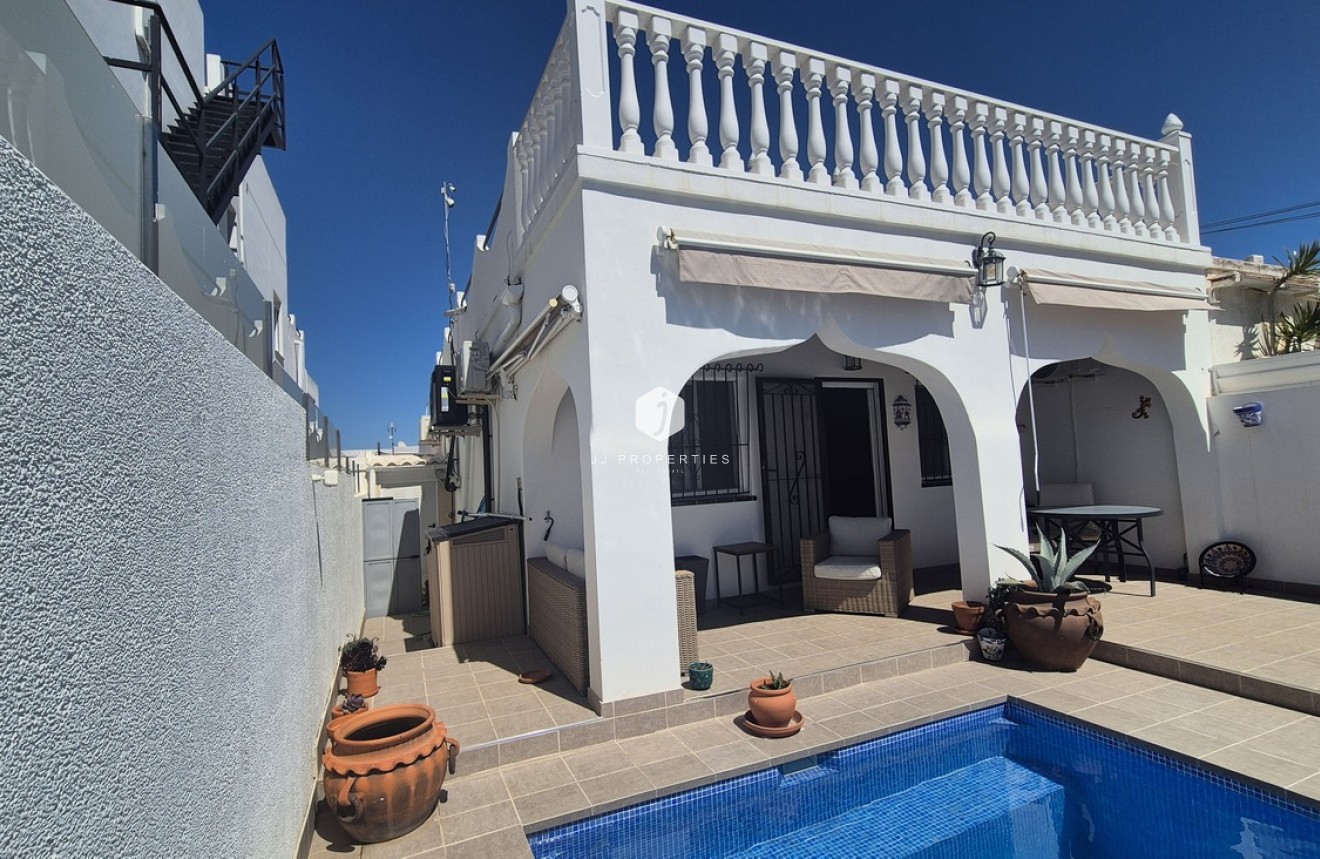 Resale - Chalet -
San Miguel de Salinas - Inland