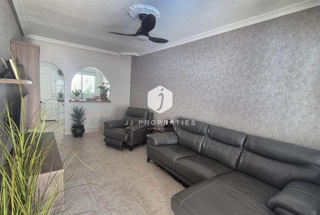 Resale - Chalet -
San Miguel de Salinas - Inland