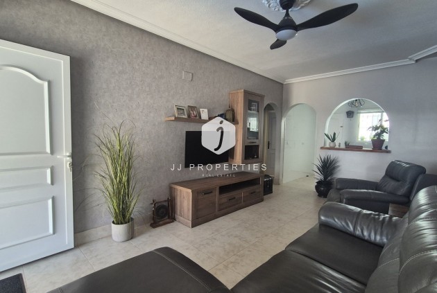 Resale - Chalet -
San Miguel de Salinas - Inland