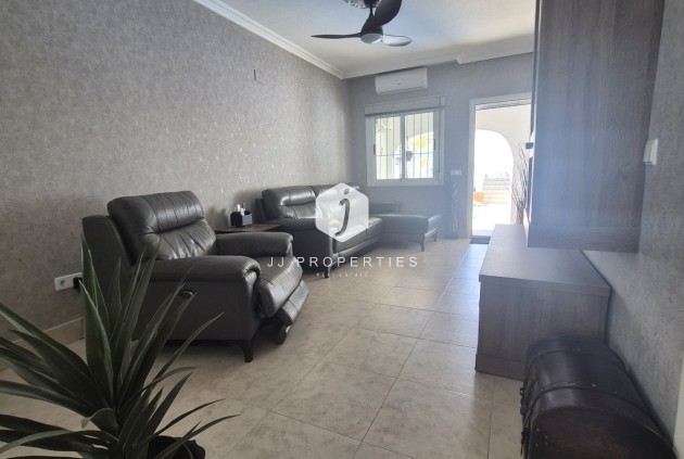Resale - Chalet -
San Miguel de Salinas - Inland