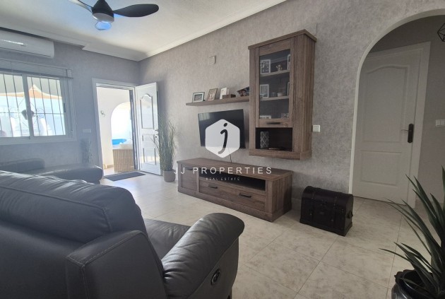 Resale - Chalet -
San Miguel de Salinas - Inland