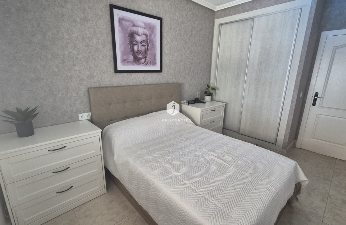 Resale - Chalet -
San Miguel de Salinas - Inland