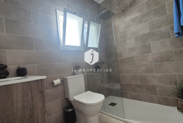 Resale - Chalet -
San Miguel de Salinas - Inland