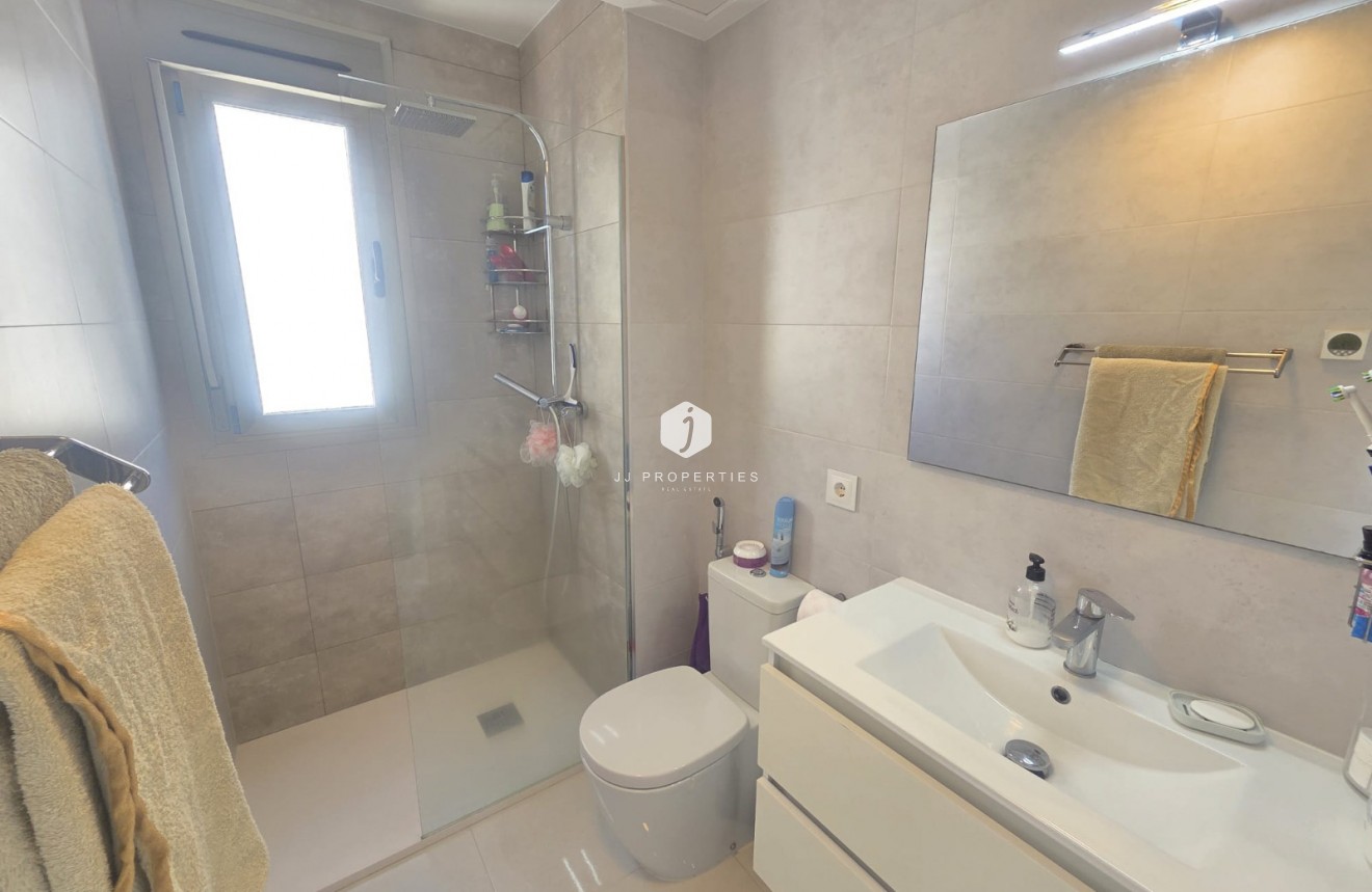 Resale - Villa -
San Miguel de Salinas - Inland