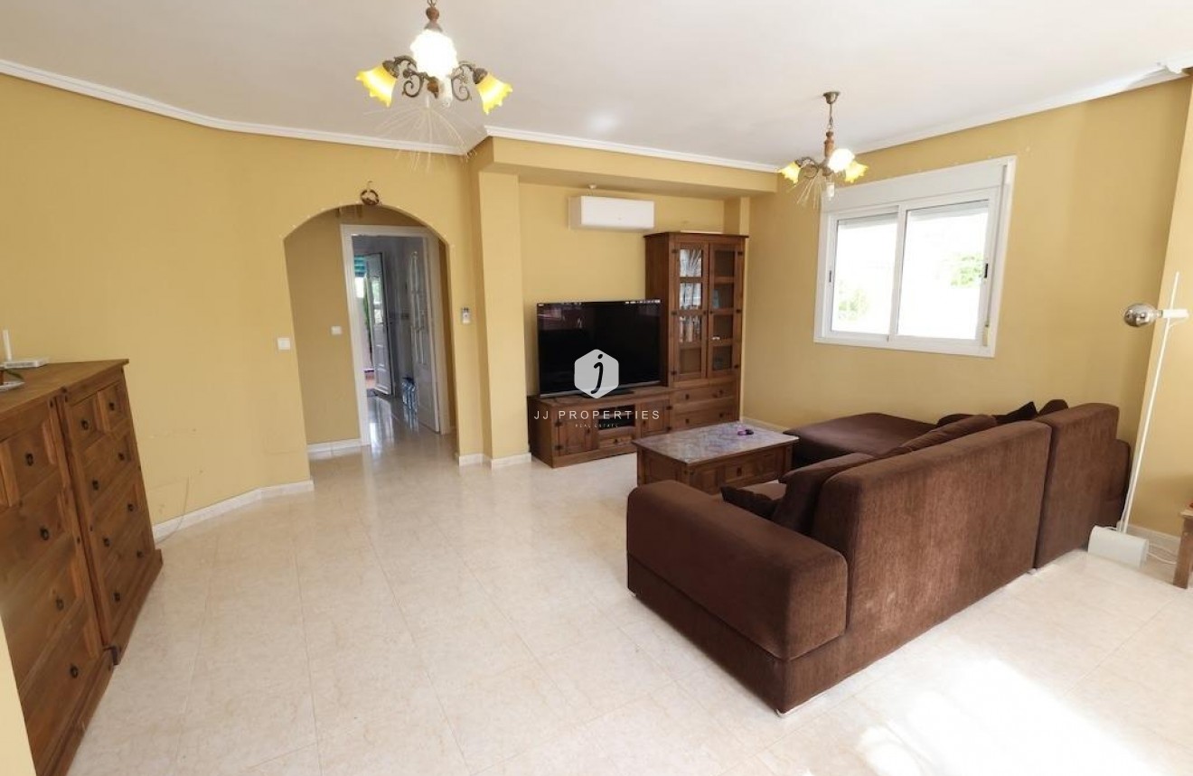 Resale - Chalet -
Rojales - Inland