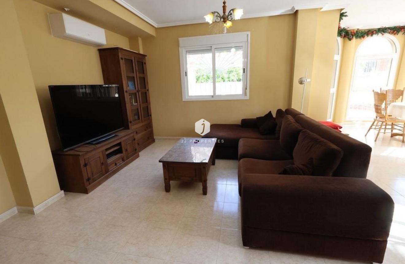 Resale - Chalet -
Rojales - Inland