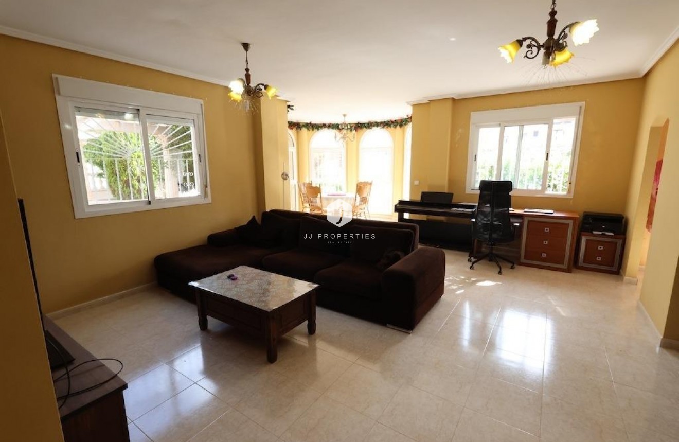 Resale - Chalet -
Rojales - Inland
