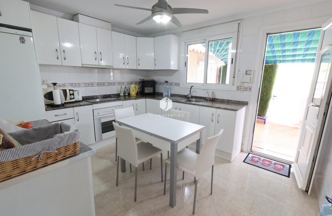 Resale - Chalet -
Rojales - Inland