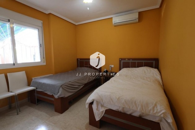 Resale - Chalet -
Rojales - Inland
