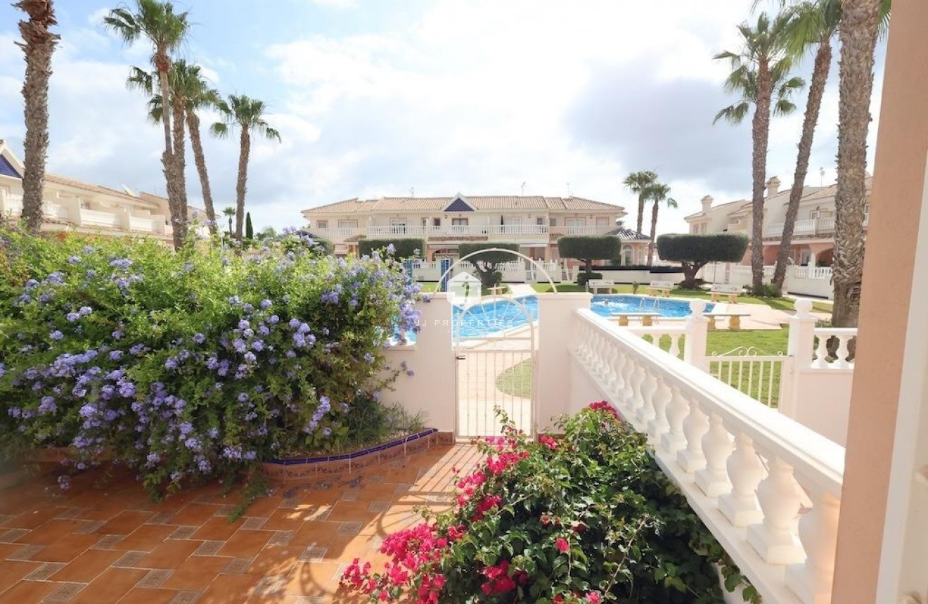 Resale - Chalet -
Rojales - Inland