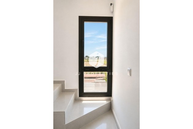 Nouvelle construction - Chalet -
Dolores - Sector 2