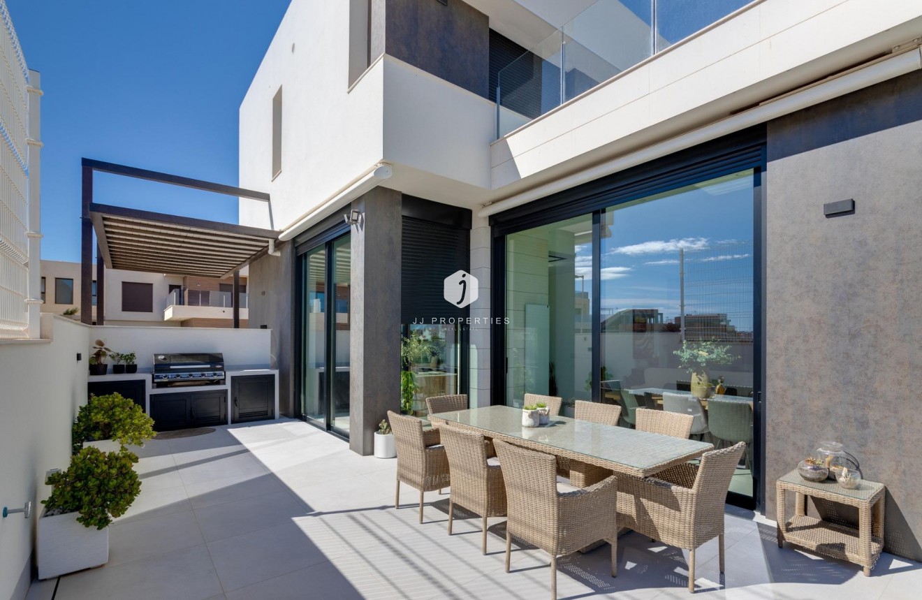 New Build - Villa -
Pilar de la Horadada - Roda Golf