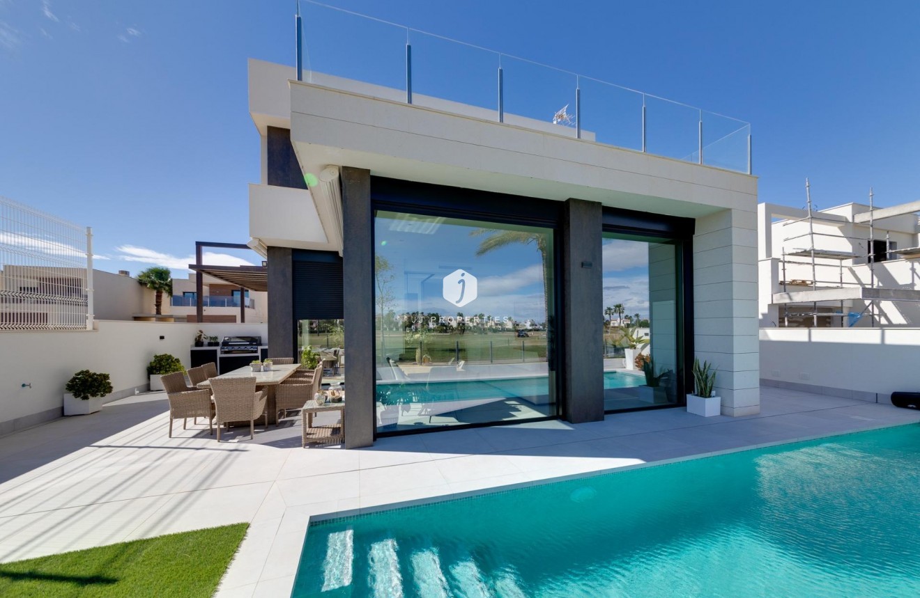 New Build - Villa -
Pilar de la Horadada - Roda Golf
