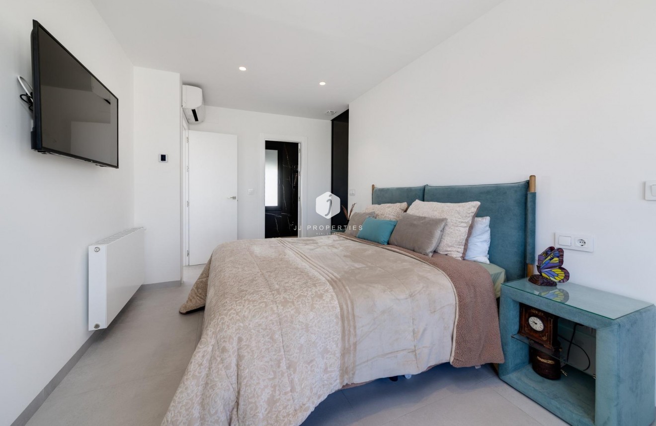 New Build - Villa -
Pilar de la Horadada - Roda Golf