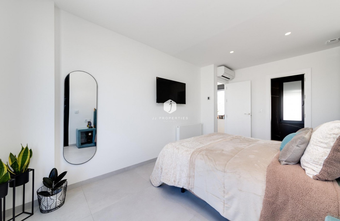 New Build - Villa -
Pilar de la Horadada - Roda Golf