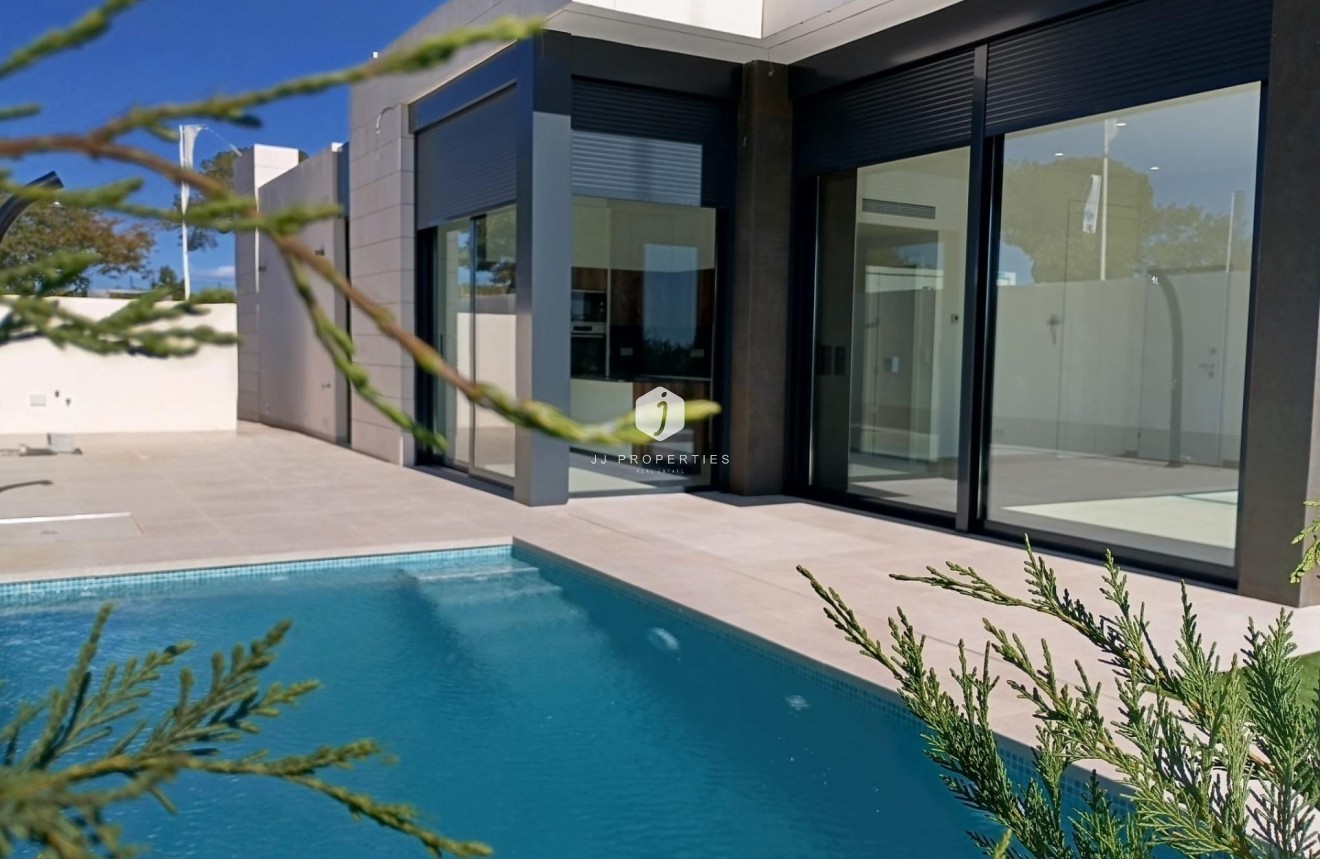 New Build - Villa -
Pilar de la Horadada - Roda Golf