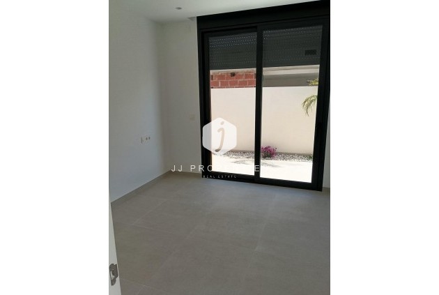 New Build - Villa -
Pilar de la Horadada - Roda Golf
