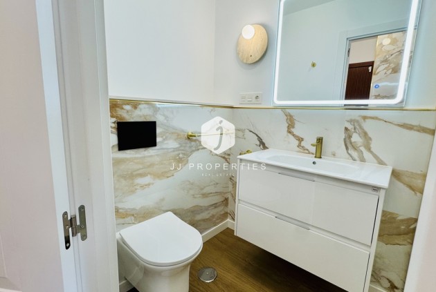 Resale - Penthouse -
Punta Prima - Costa Blanca