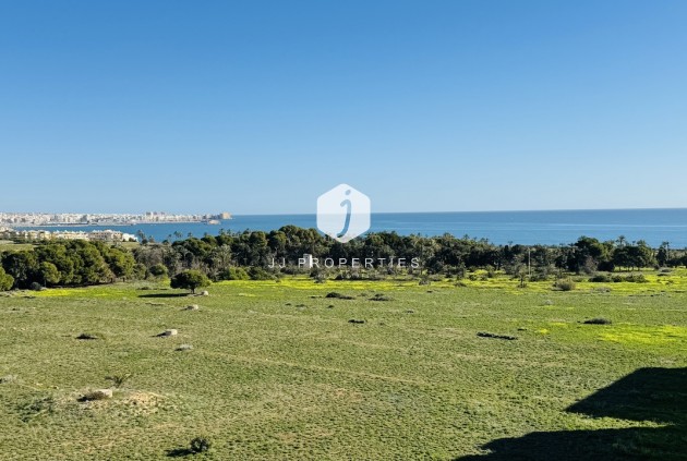 Resale - Penthouse -
Punta Prima - Costa Blanca