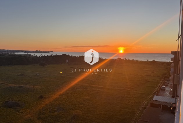Resale - Penthouse -
Punta Prima - Costa Blanca