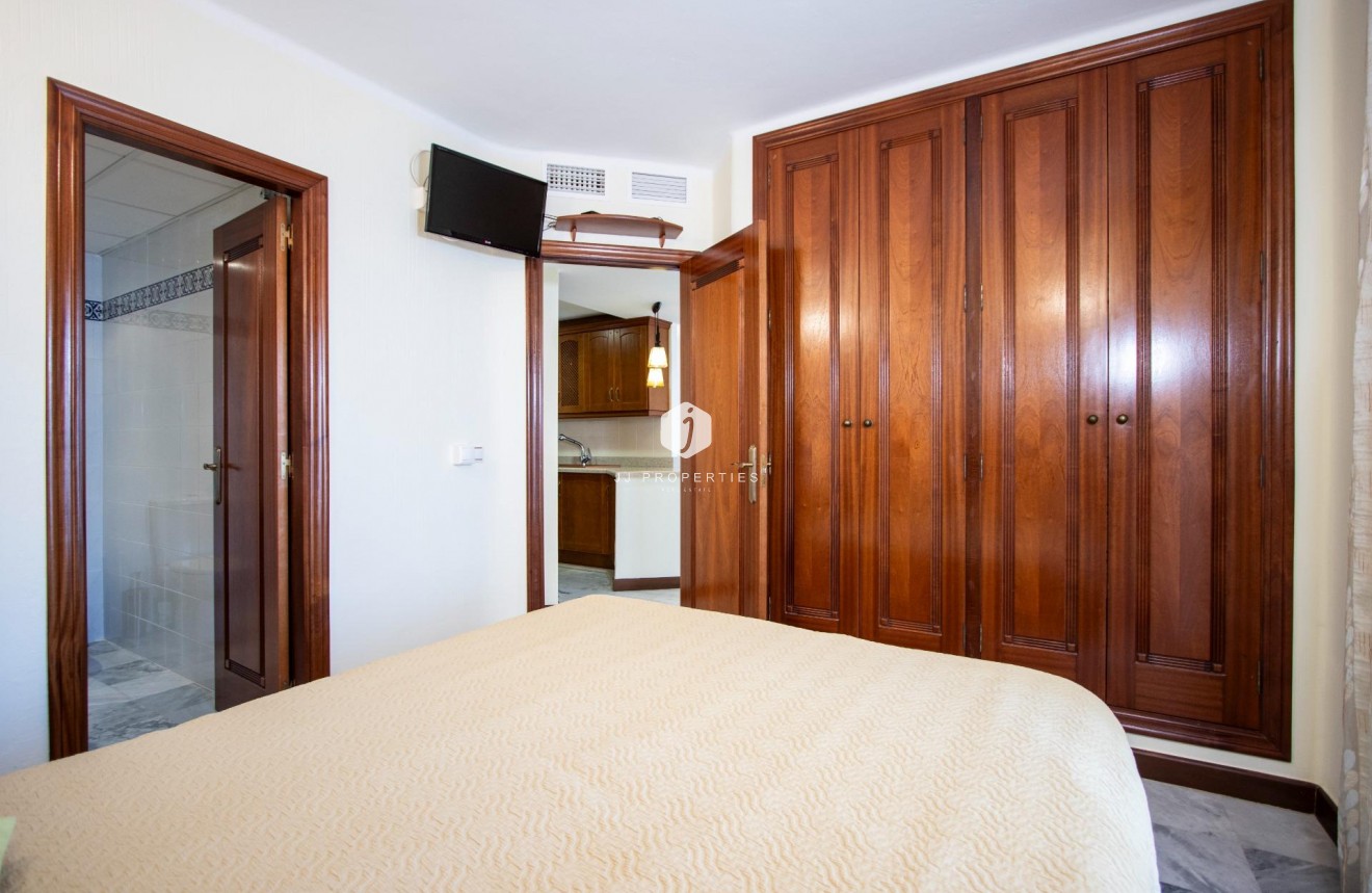 Resale - Apartment / flat -
Torrevieja - Los Frutales