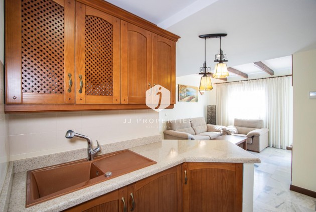 Resale - Apartment / flat -
Torrevieja - Los Frutales