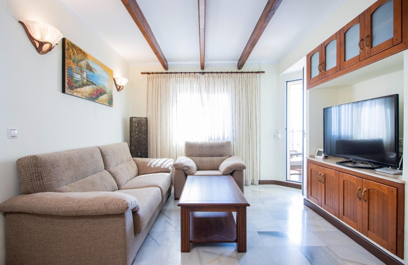 Resale - Apartment / flat -
Torrevieja - Los Frutales