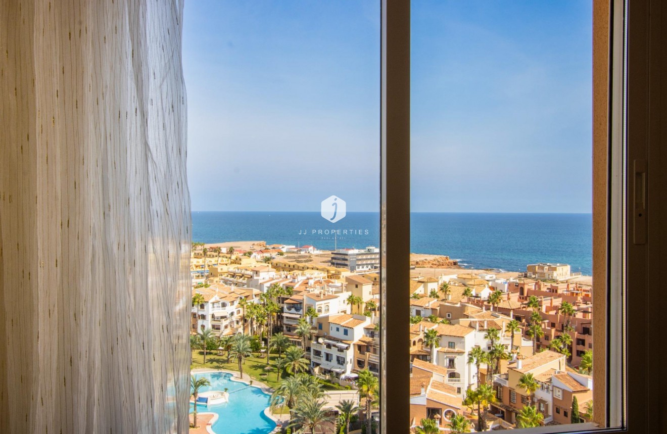Resale - Apartment / flat -
Torrevieja - Los Frutales