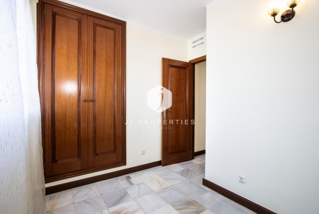 Resale - Apartment / flat -
Torrevieja - Los Frutales
