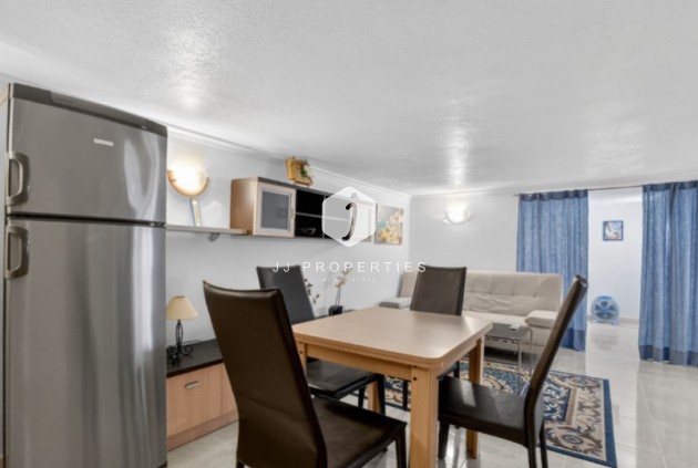 Resale - Chalet -
Torrevieja - Costa Blanca