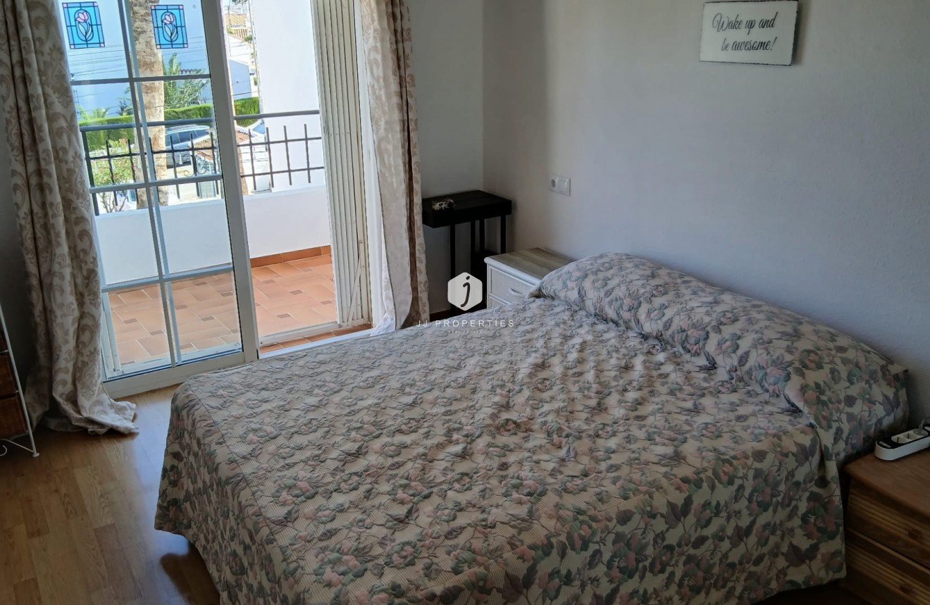 Resale - Chalet -
Orihuela Costa - Costa Blanca