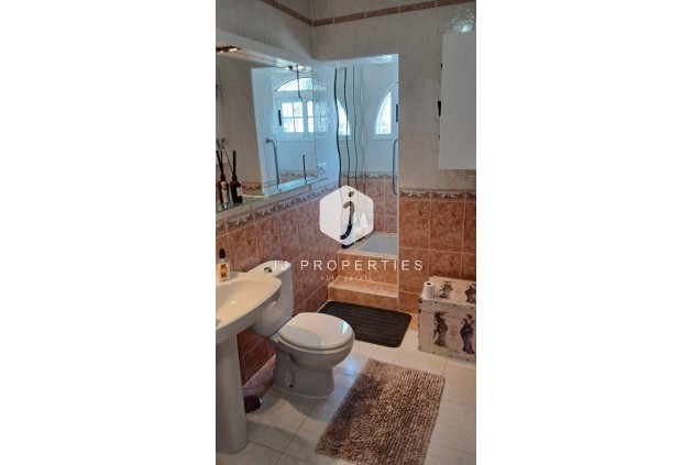 Resale - Chalet -
Orihuela Costa - Costa Blanca