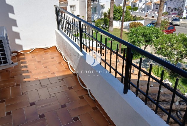 Resale - Chalet -
Orihuela Costa - Costa Blanca