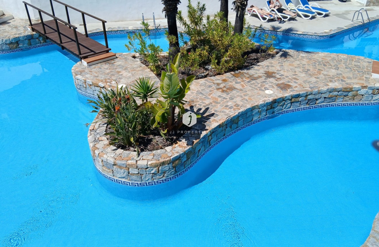 Resale - Chalet -
Orihuela Costa - Costa Blanca