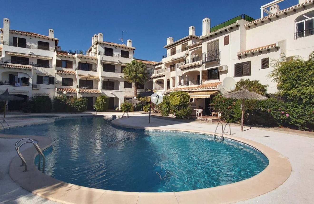 Resale - Apartment / flat -
Orihuela Costa - Costa Blanca
