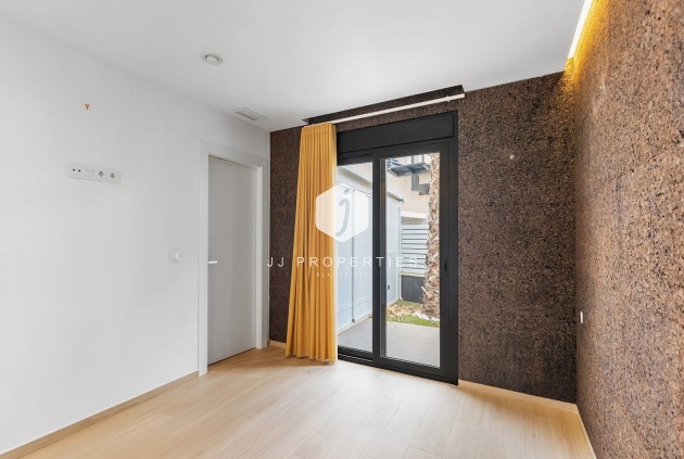 Resale - Villa -
Benijofar - Costa Blanca