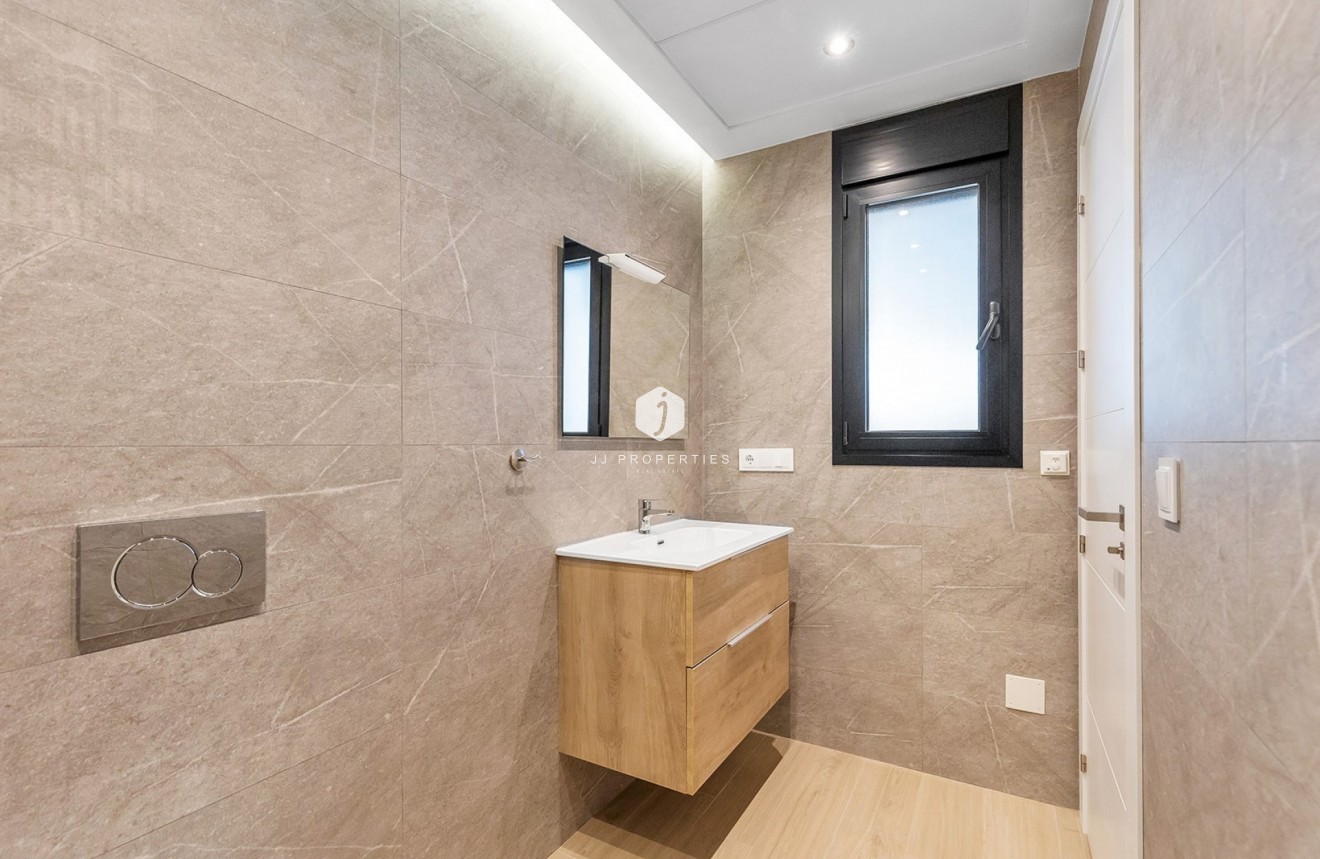 Resale - Villa -
Benijofar - Costa Blanca