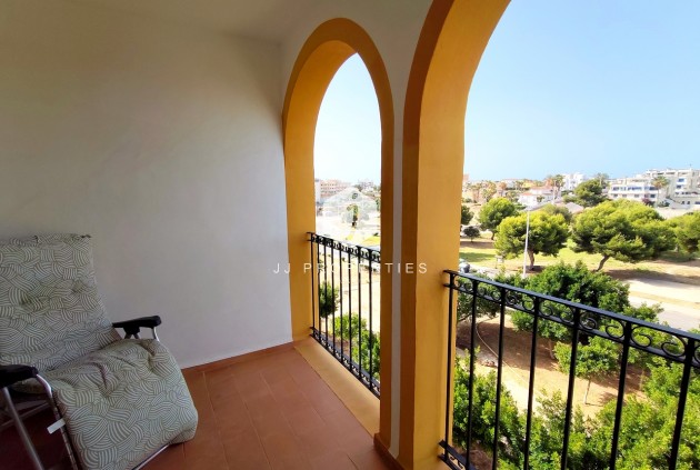 Resale - Apartment / flat -
La Zenia - Costa Blanca