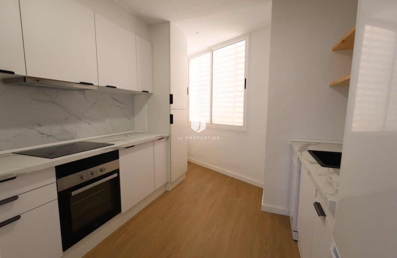 Resale - Apartment / flat -
Orihuela Costa - Costa Blanca