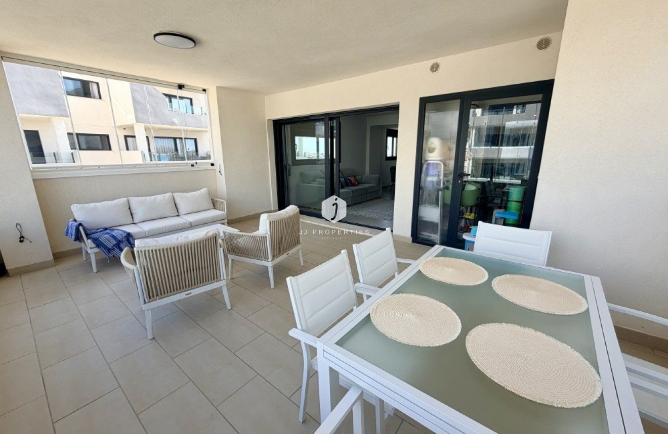 Resale - Apartment / flat -
Orihuela Costa - Costa Blanca