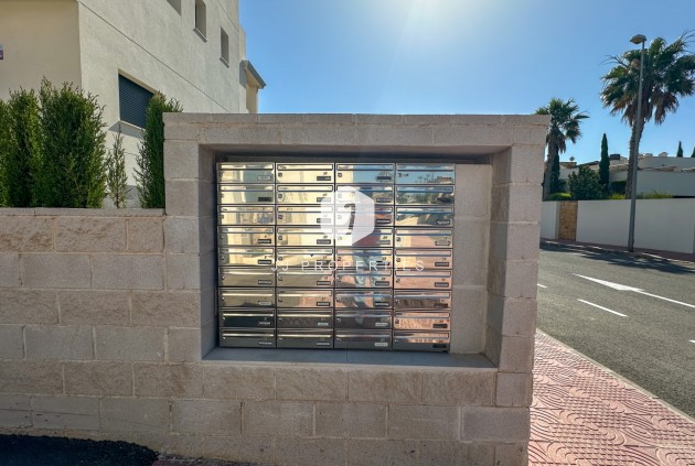 Resale - Bungalow -
Ciudad Quesada - Costa Blanca