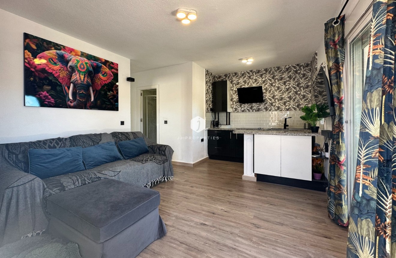 Resale - Bungalow -
Orihuela Costa - Costa Blanca