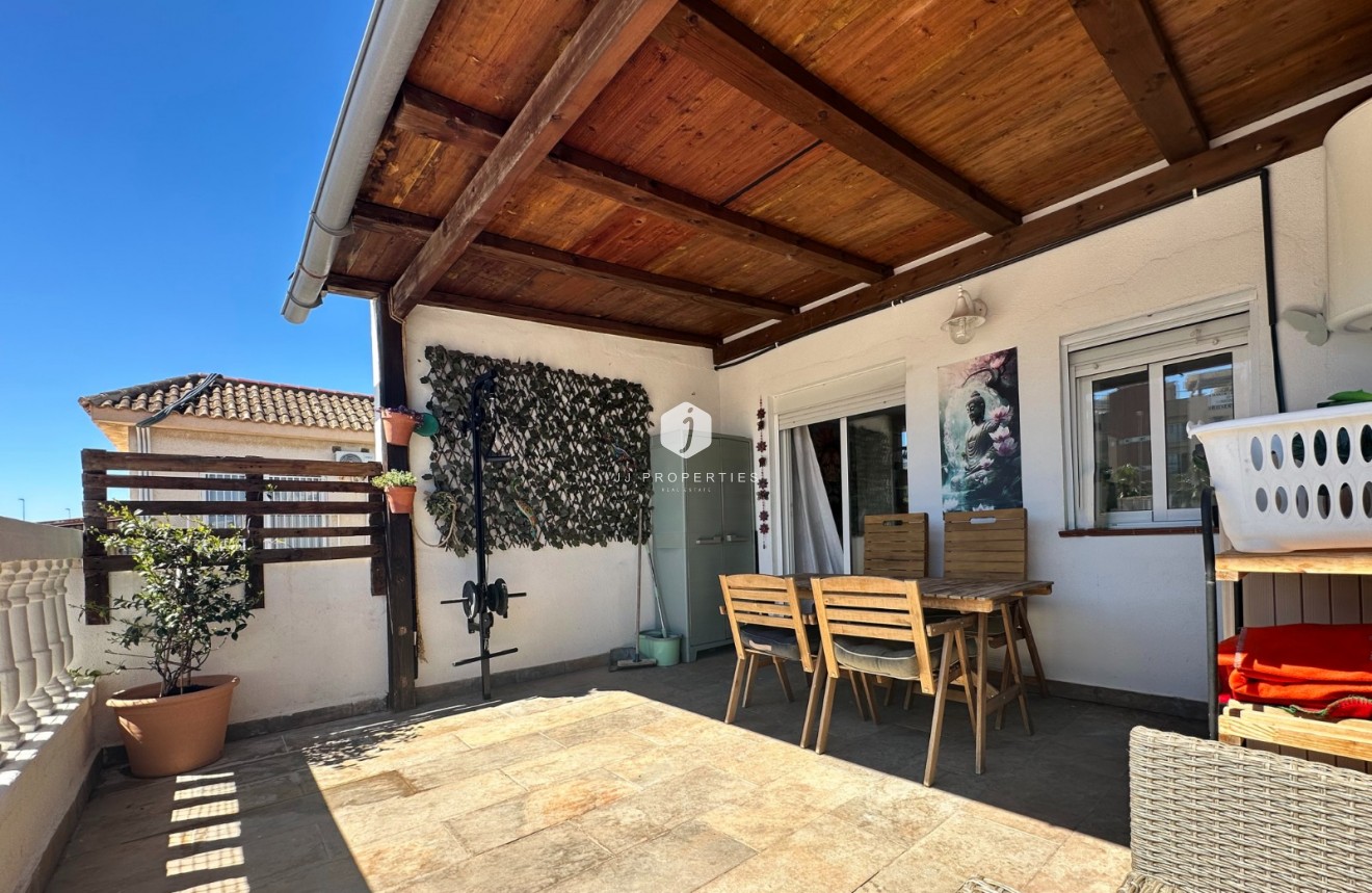 Resale - Bungalow -
Orihuela Costa - Costa Blanca