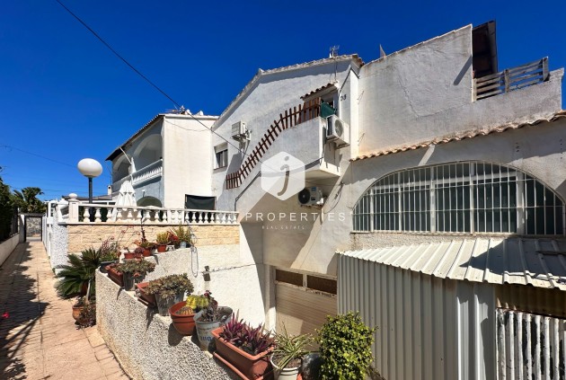 Resale - Bungalow -
Orihuela Costa - Costa Blanca