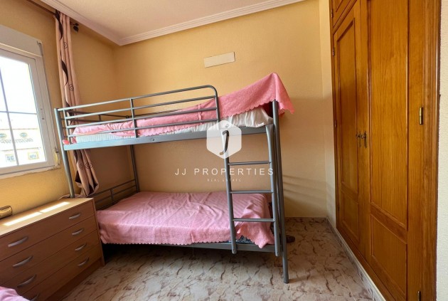 Resale - Chalet -
Orihuela Costa - Montezenia