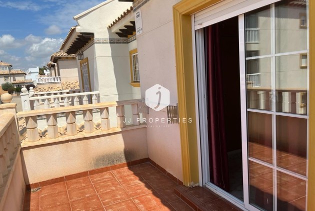 Resale - Chalet -
Orihuela Costa - Montezenia